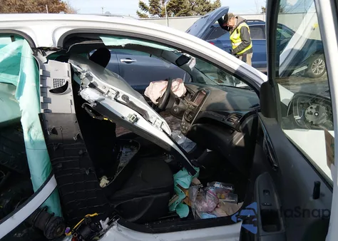 2021 Chevrolet Spark Fwd 1Lt Automatic z USA, uszkodzony, nr VIN KL8CD6SA4MC716360